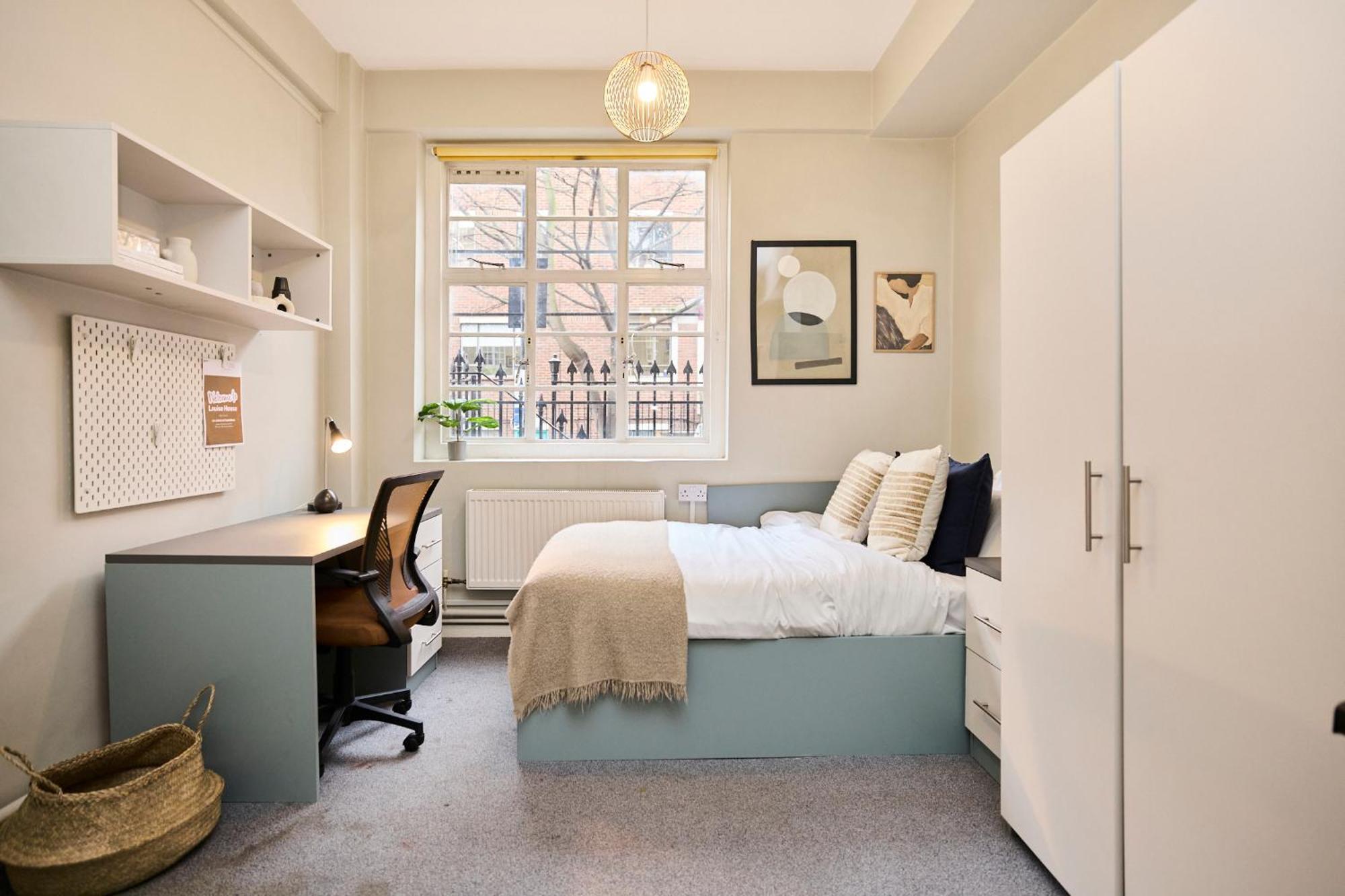 Louise House Hostel London Exterior photo